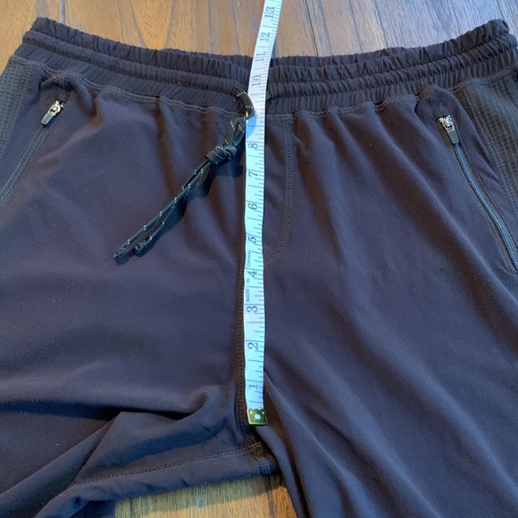 VIMMIA Bond Unwind City Pant - Picture 6 of 10